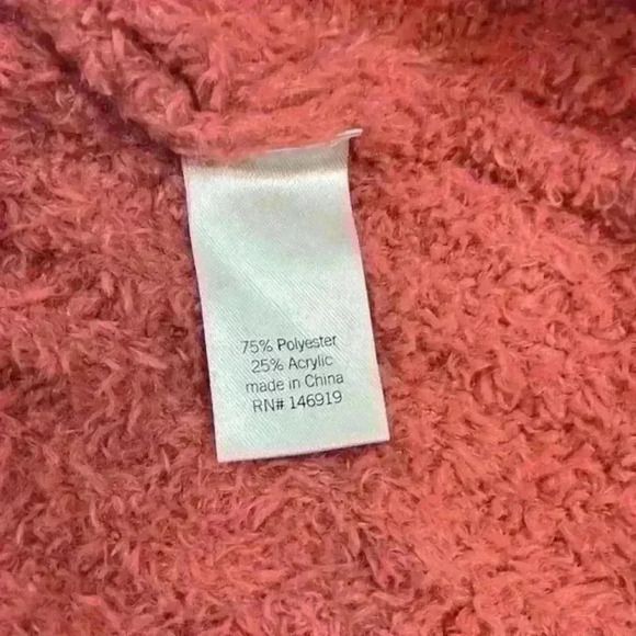 SO Pink Sherpa Like Pullover Sweater Size Large - Picture 7 of 9